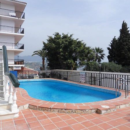 Apts Burriana Nerja Exterior photo